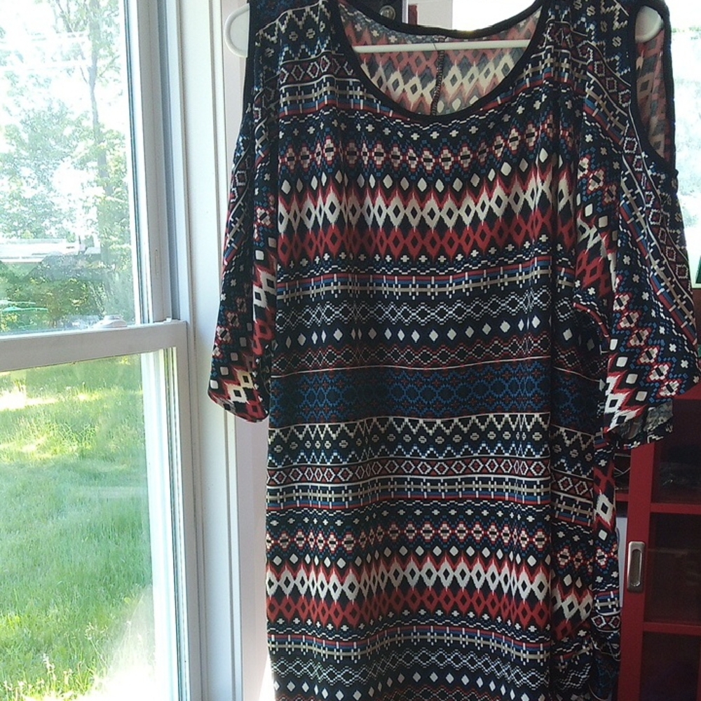 Geometric Patterned Women's Tank Top